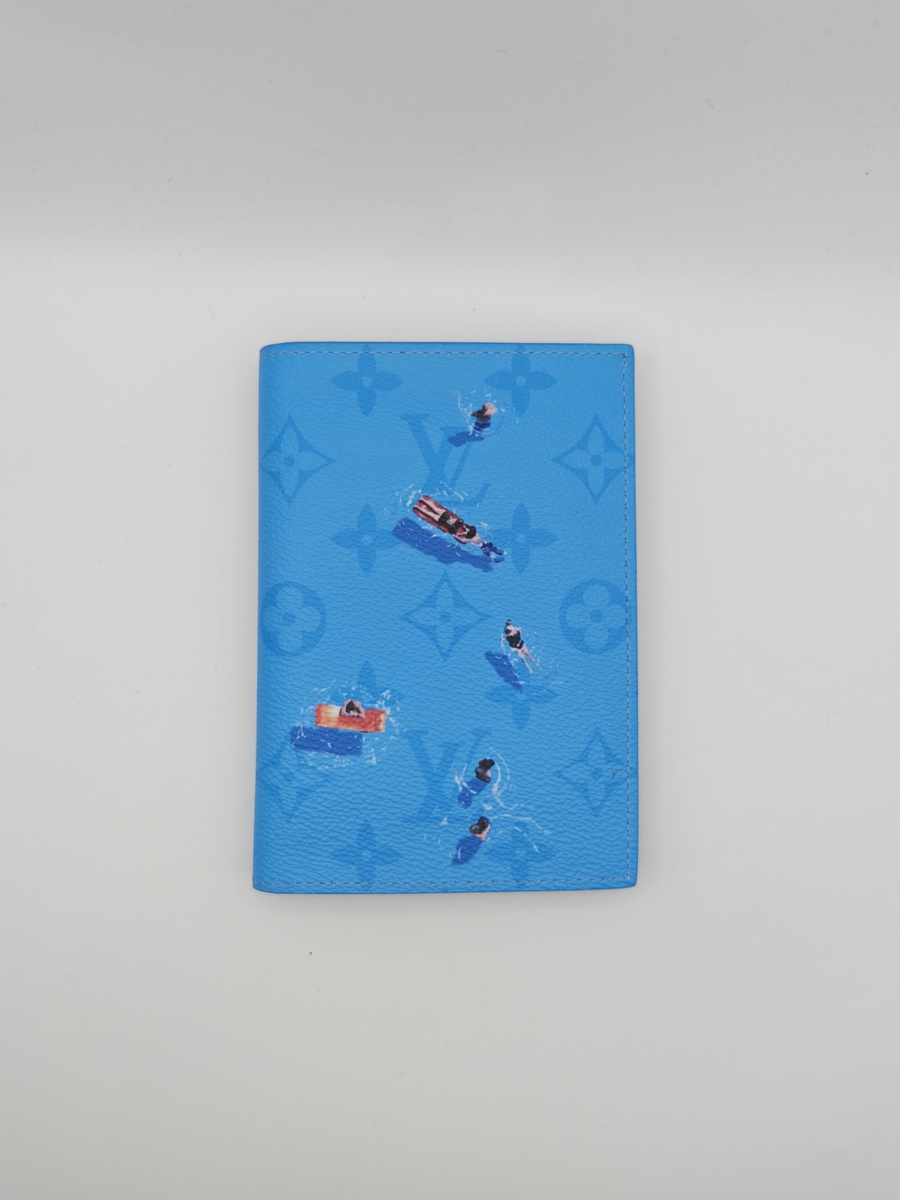 Louis Vuitton Blue Monogram Passport Cover - Picture 1 of 4